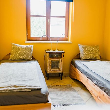 Tauglerei Appartement Enzian In Den Zauberbergen Sankt Koloman Extérieur photo