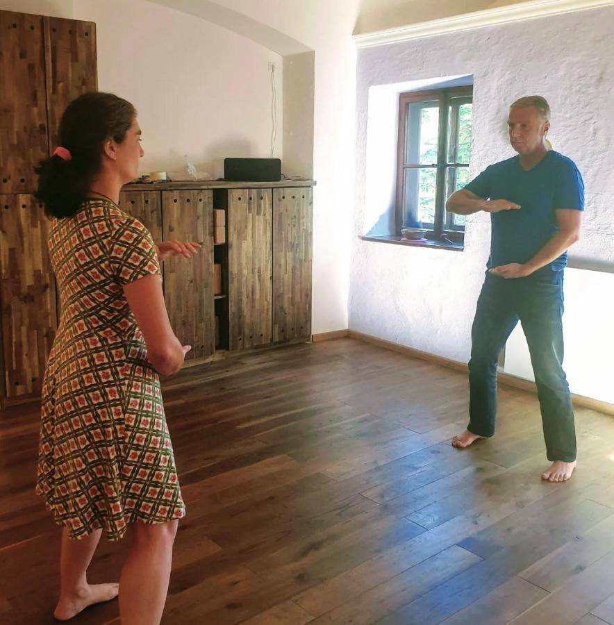 Tauglerei Appartement Enzian In Den Zauberbergen Sankt Koloman Extérieur photo